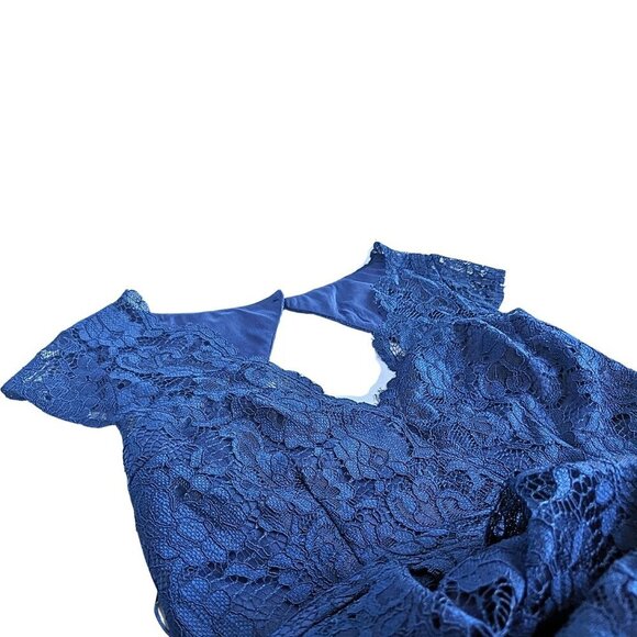 NWT PROMGIRL Illusion Sweetheart Lace Overlay Open Back Gown m25243 Size M - Picture 6 of 7